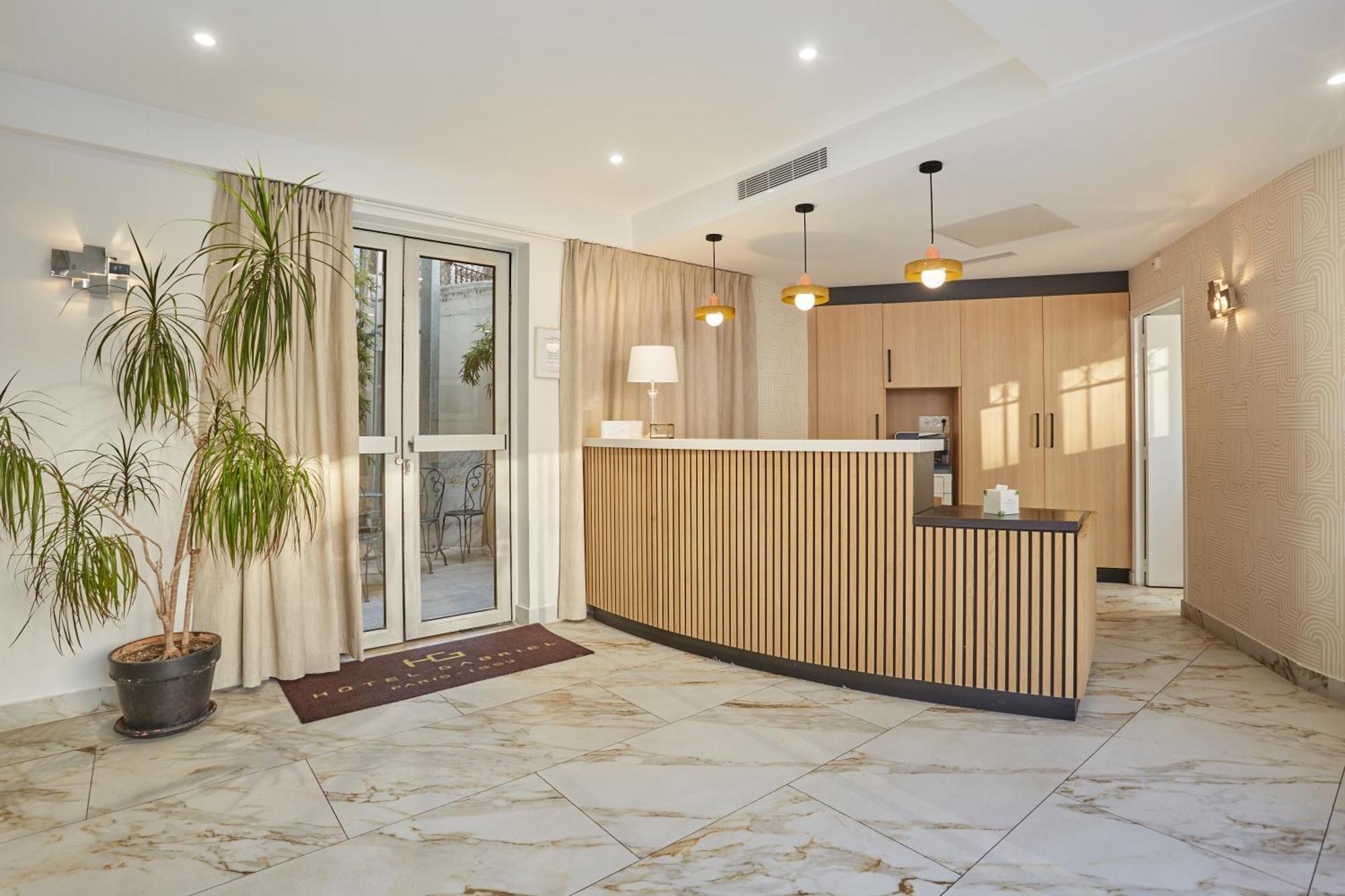 Hotel Gabriel Issy Paris Exterior photo